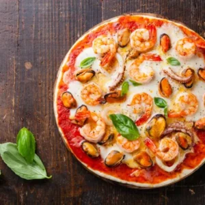 Seafood Pizza (Napolitana sauce, squid prawn, mozzarela cheese)